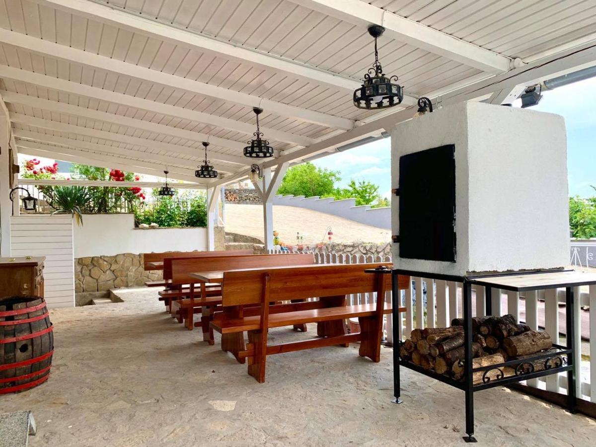 Fogado A Ket Toelgyfahoz Bed & Breakfast Sümeg Екстериор снимка
